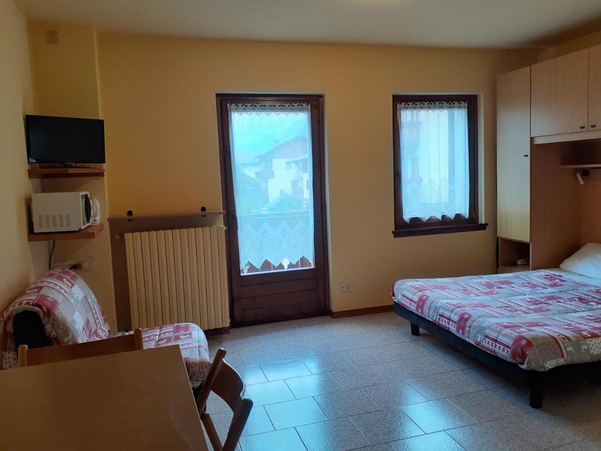 Residence Iris Beb Valdisotto Exterior photo